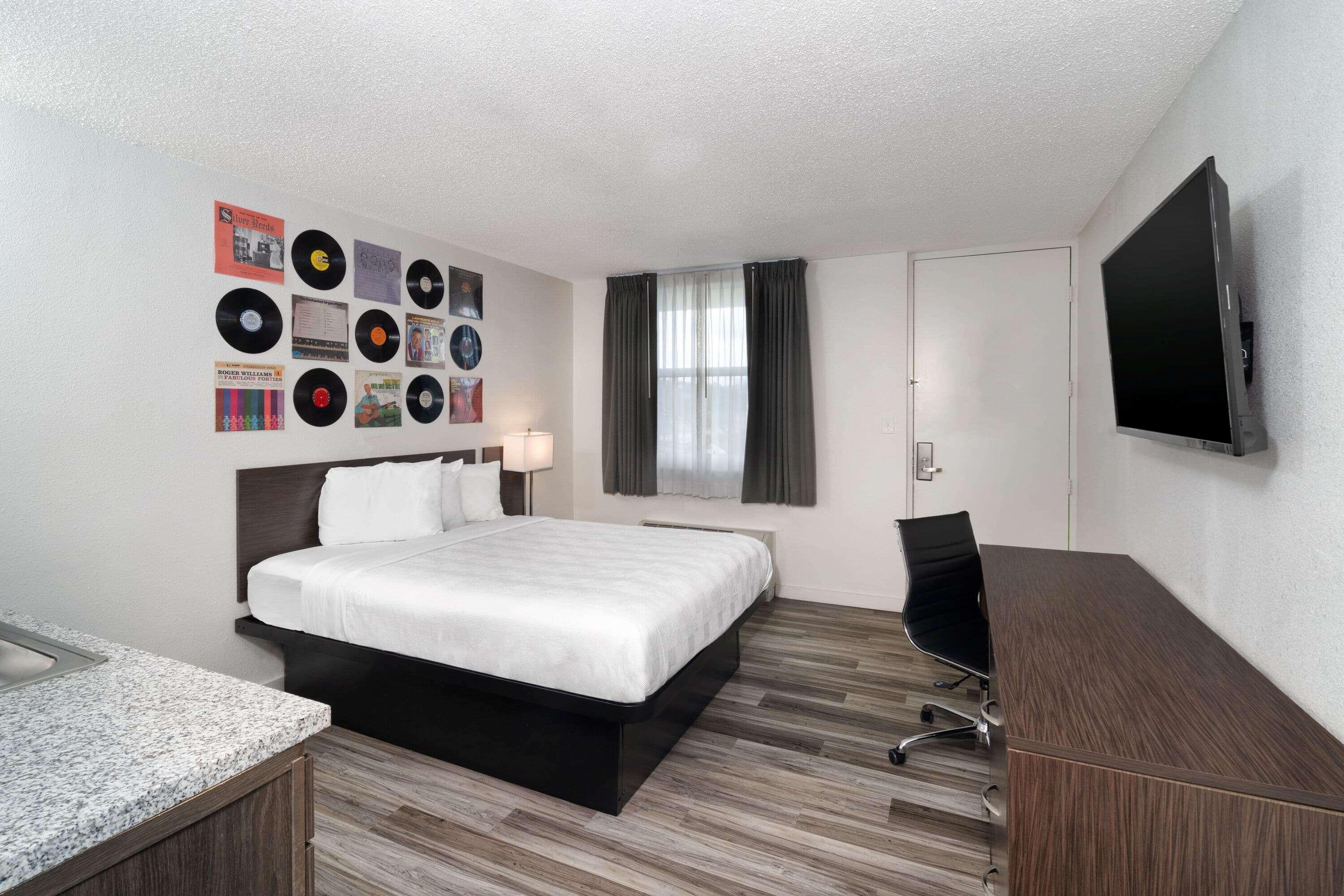 Hillside Crossing 3*