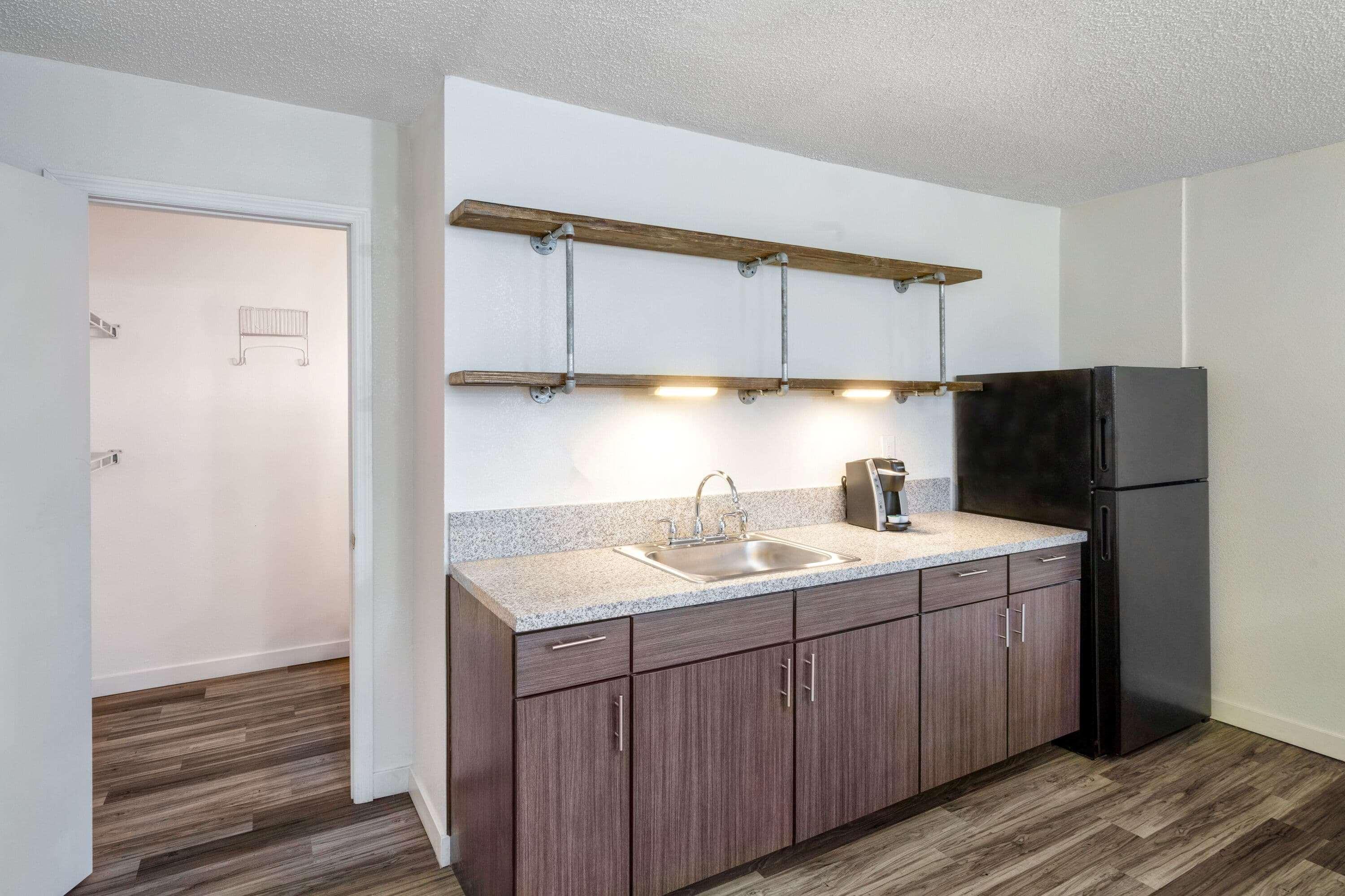 Hillside Crossing 3*