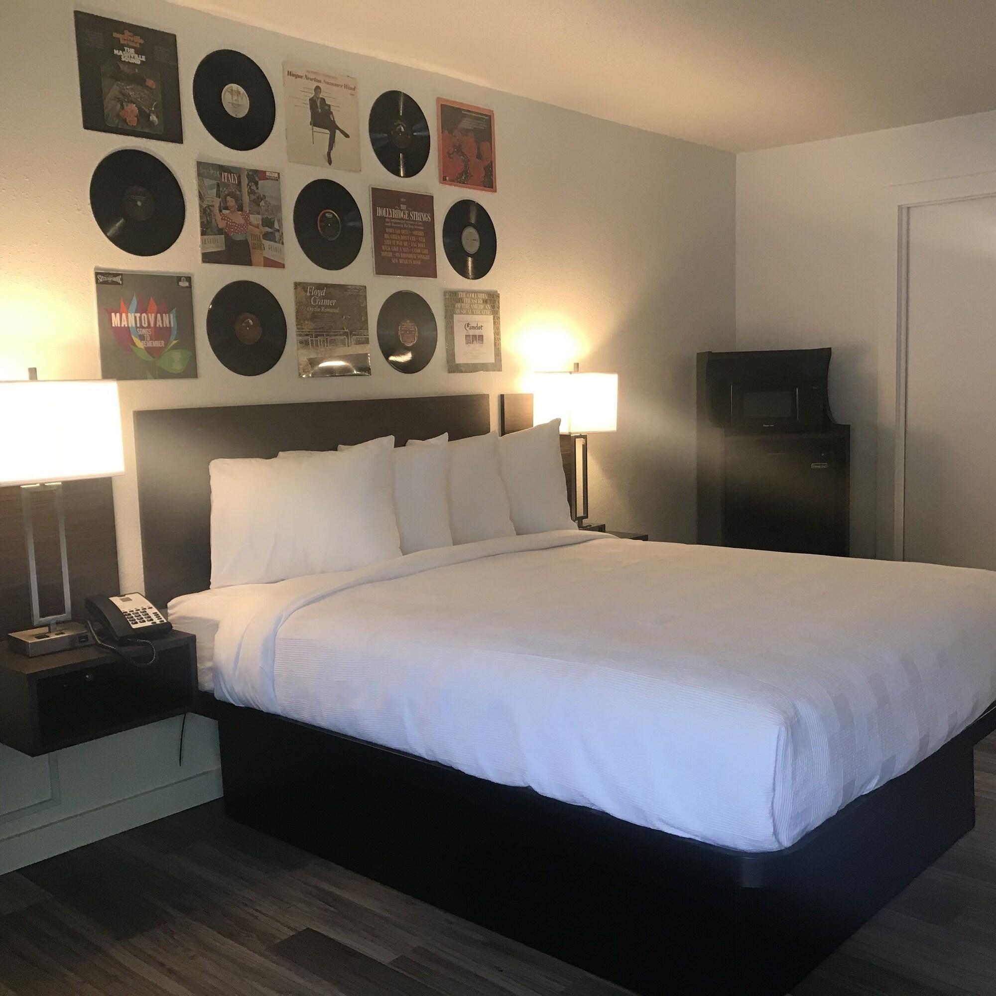 Hillside Crossing 3*